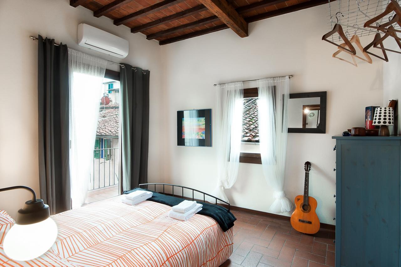 Authentic Flat In The City Center Florence Exterior photo